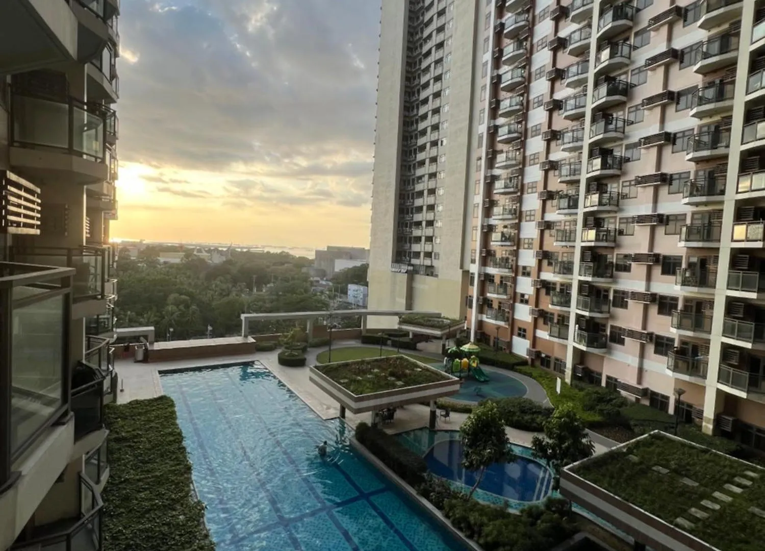 Radiance Manila Bay South Tower 9A Aparthotel 0*,